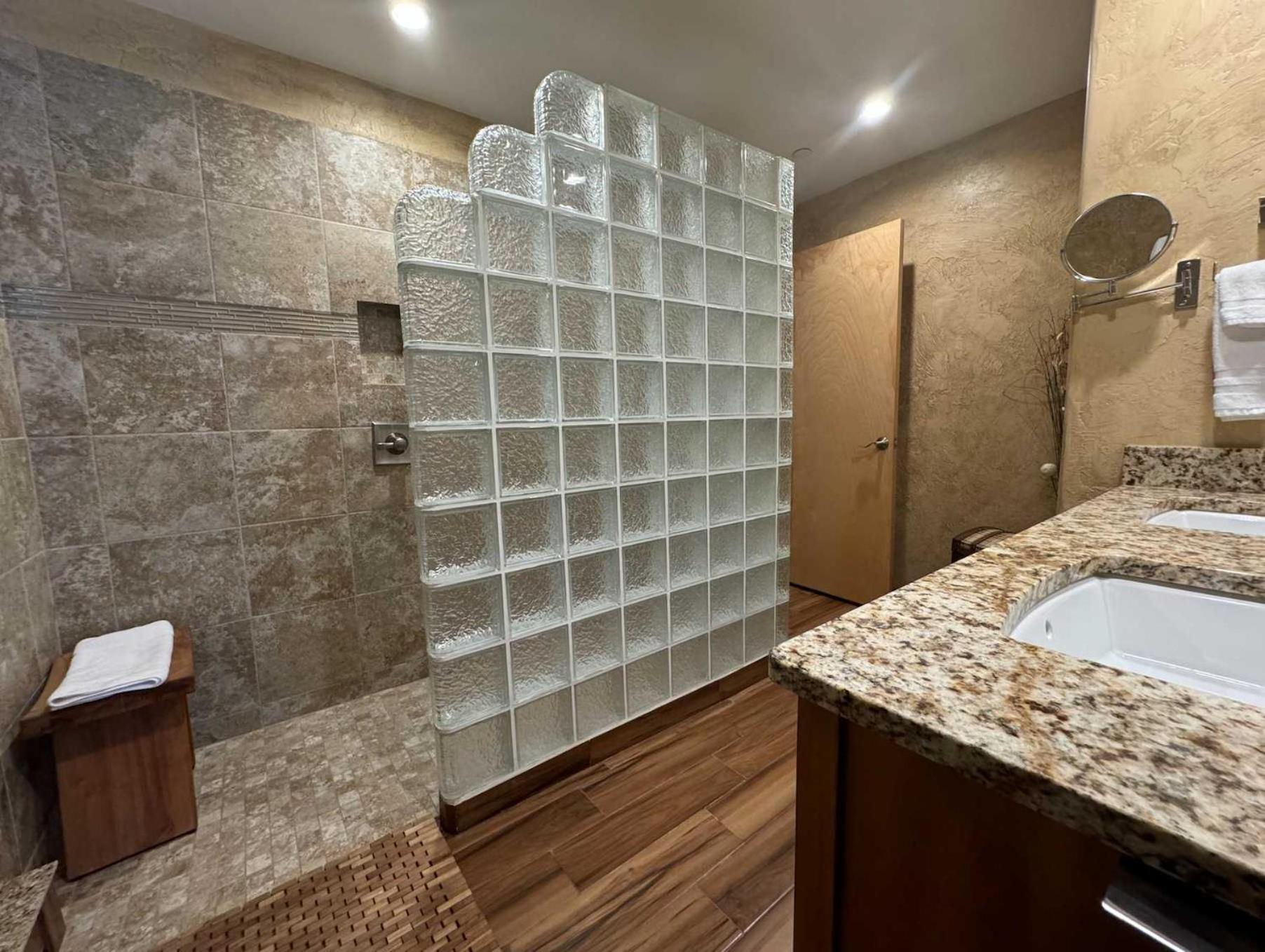 Best Location In The Heart Of Lions Head, Ski Lockers, Jacuzzi And Pool Vail Exterior photo
